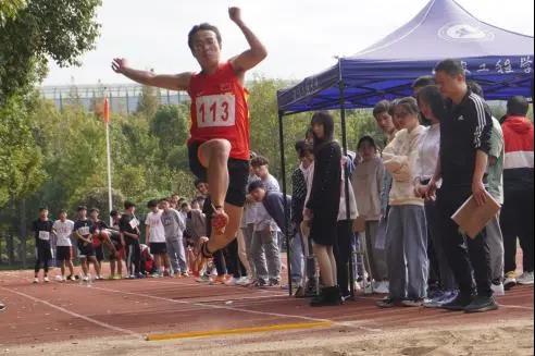 说明: 微信图片_20201114130206